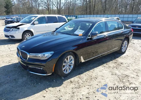 2018 BMW 740I из США, поврежденный, VIN WBA7E2C56JG743030